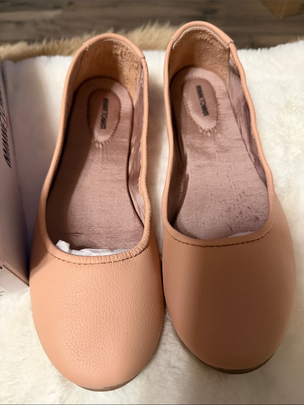 Minnetonka Women's Ballet Flats in Blush